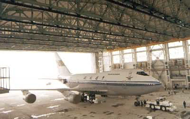 襄樊机库网架工程